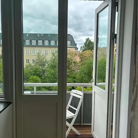 W Two Balconies In Heart Of Frederiksberg Copenaghen